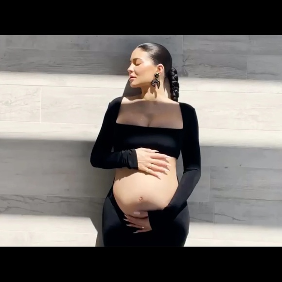 GRANDE FINALE GOWN BLACK MIRROR PALAIS ( SOLD OUT ) - Picture 5 of 5